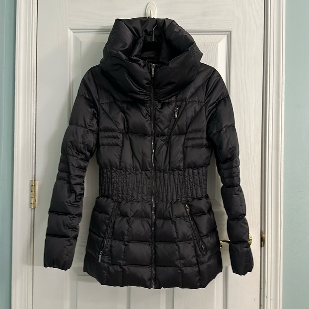 Laundry by Shelli Segal coat puffer jacket